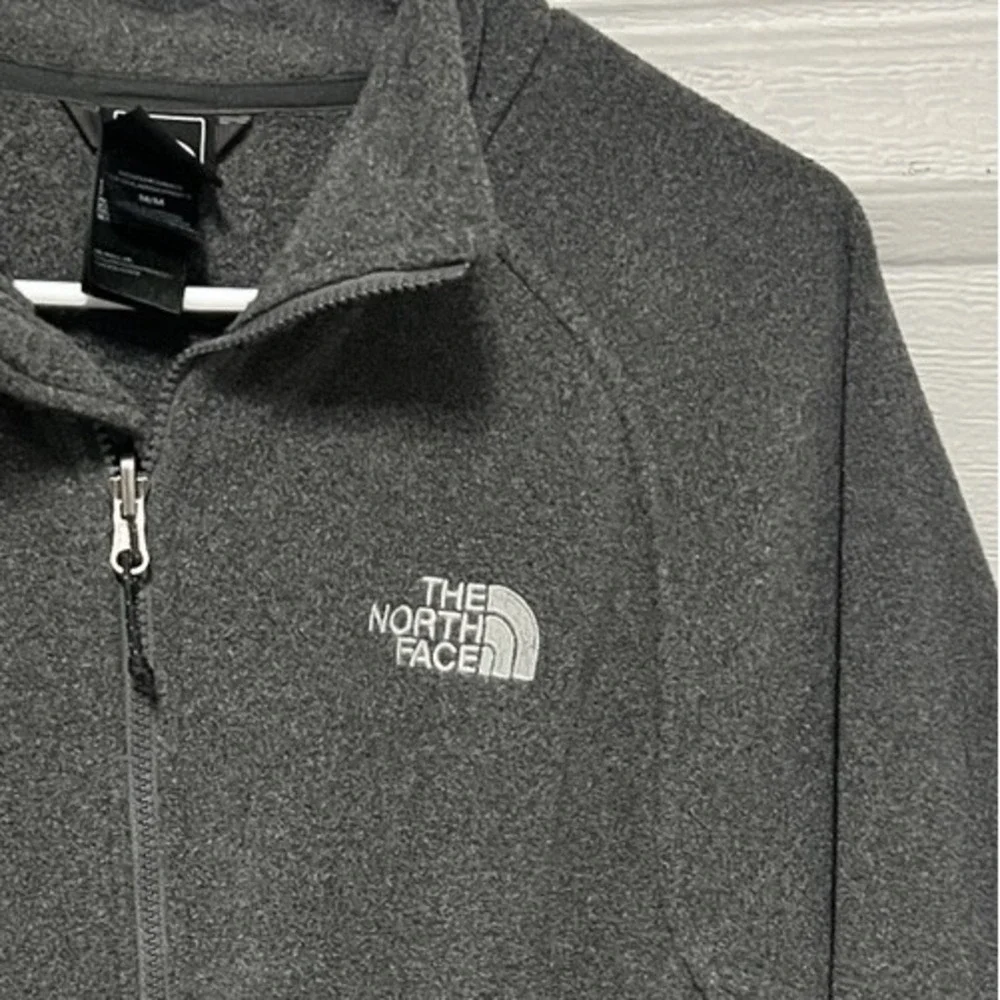 North Face Men's Fleece Jacket size M Gray Full Zip Long Sleeve gorpcore outdoor